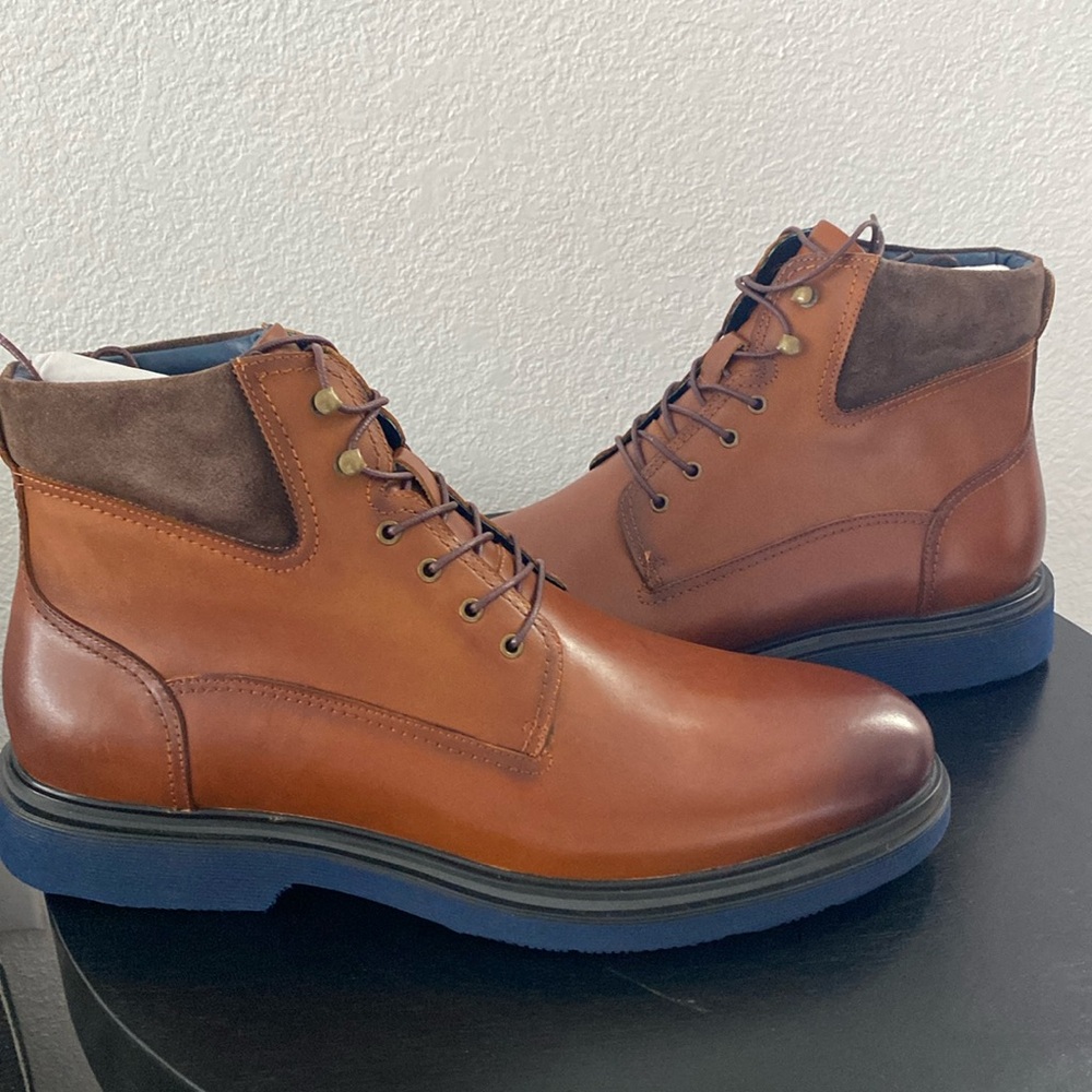 NIB Vintage Foundry men’s Samuel Chukka boots size 12